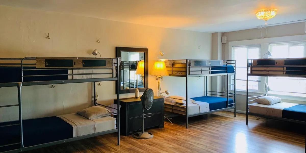 Albergue Melrose (adults Only) *